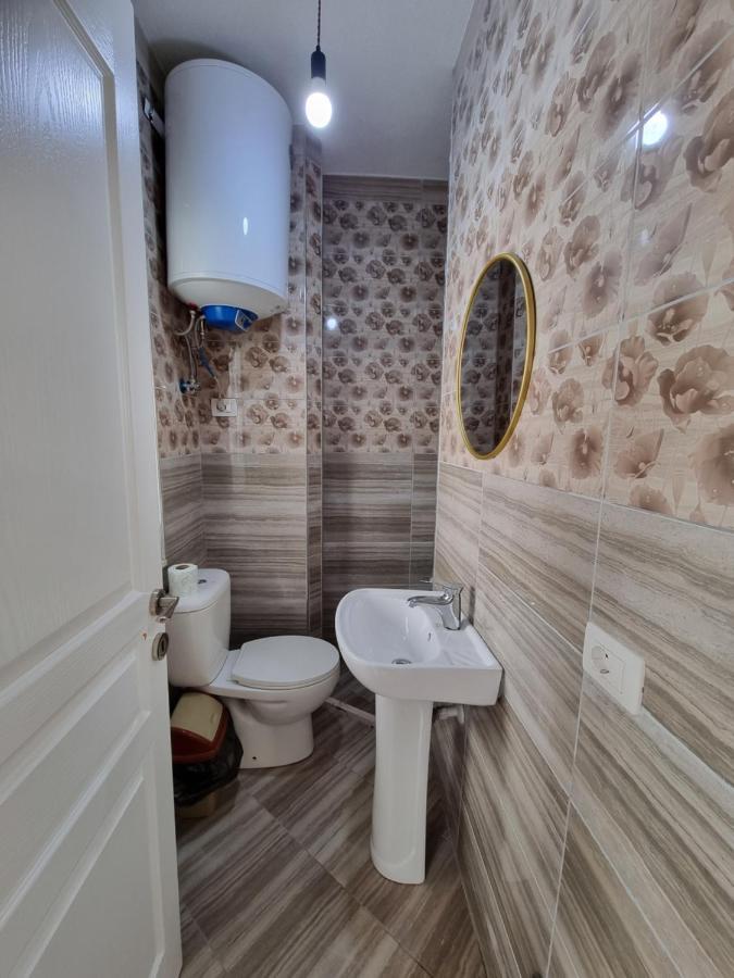 New Modern Studio In Central Tirana Apartment Luaran gambar